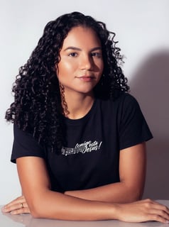 Nome do produto T-Shirt Clássica Comigo Está Jesus