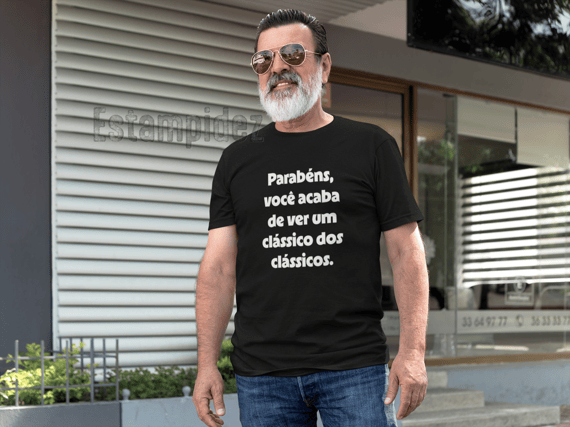 Camiseta Classic Parabéns Clássico