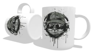 Nome do produto Caneca Gato Ouvindo Música de Boné e Óculos