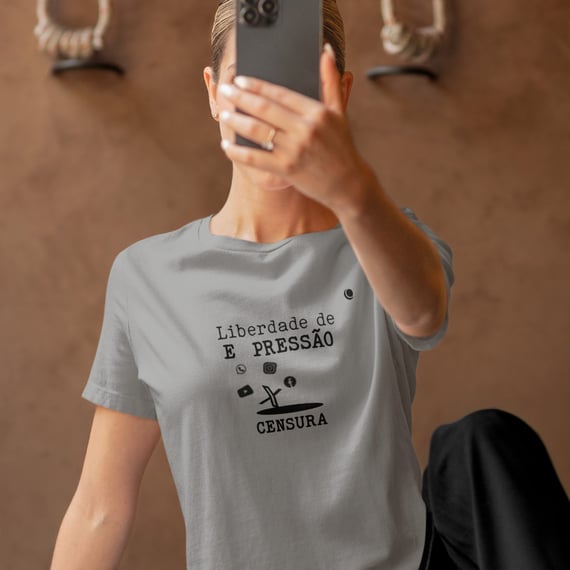 Camiseta - Liberdade de EXPRESSÃO CENSURA (Baby Long)
