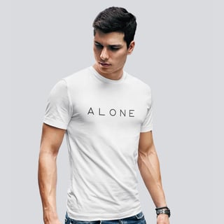 Camiseta Alone Basic