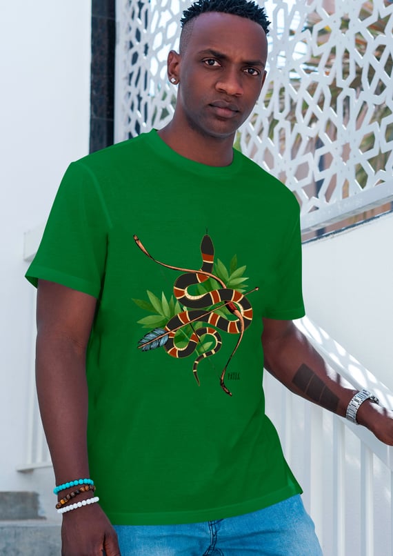 Coleção Símbolos & Elementos - T-Shirt Classic Frente & Verso Caboclo Cobra Coral