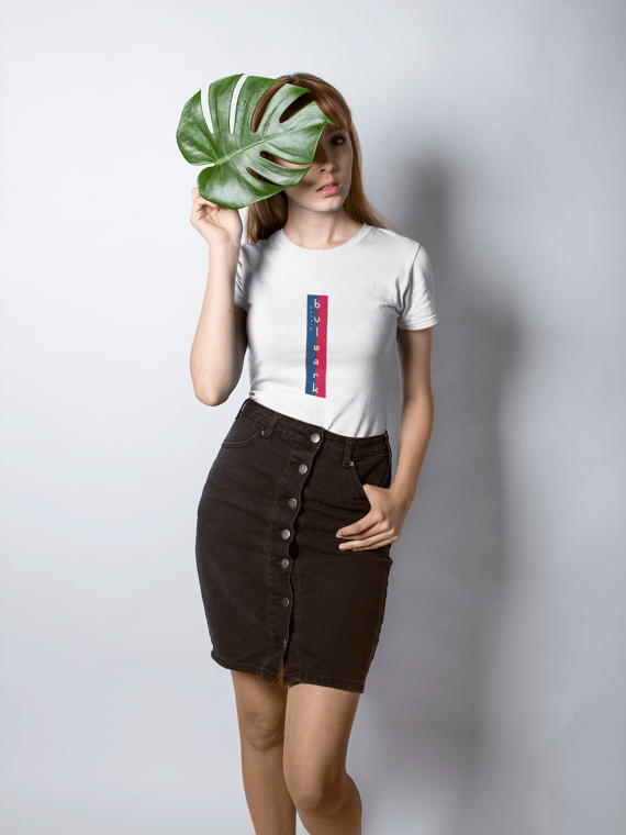 Camiseta Baby Long Feminina - Bulwark France - Cor Branca