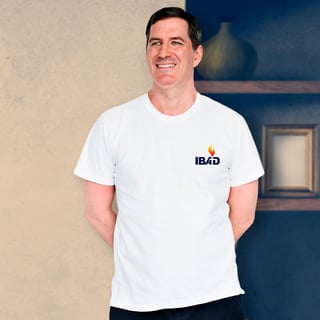 Camiseta MASCULINA IBAD Básica Branca