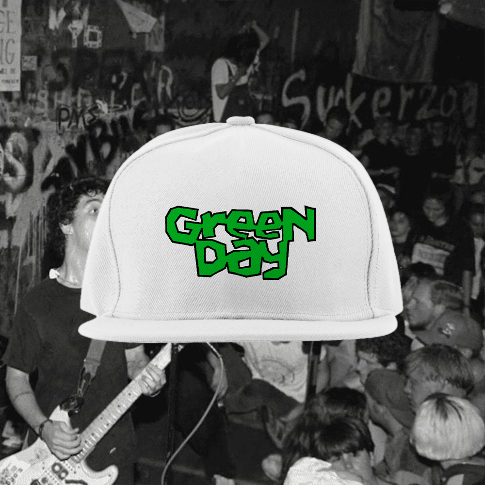Nome do produto: Boné Aba Curva Green Day - Green Logo