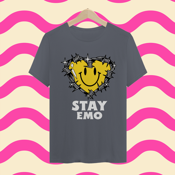 Camiseta Stay Emo
