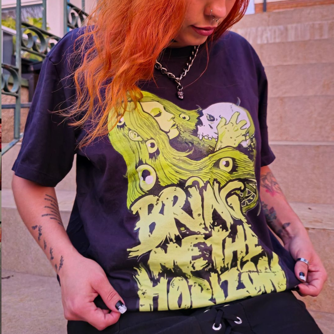 Camiseta Bring Me The Horizon - Lady&Olavo de Carvalho 