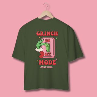 Camiseta Oversized Grinch Mode On