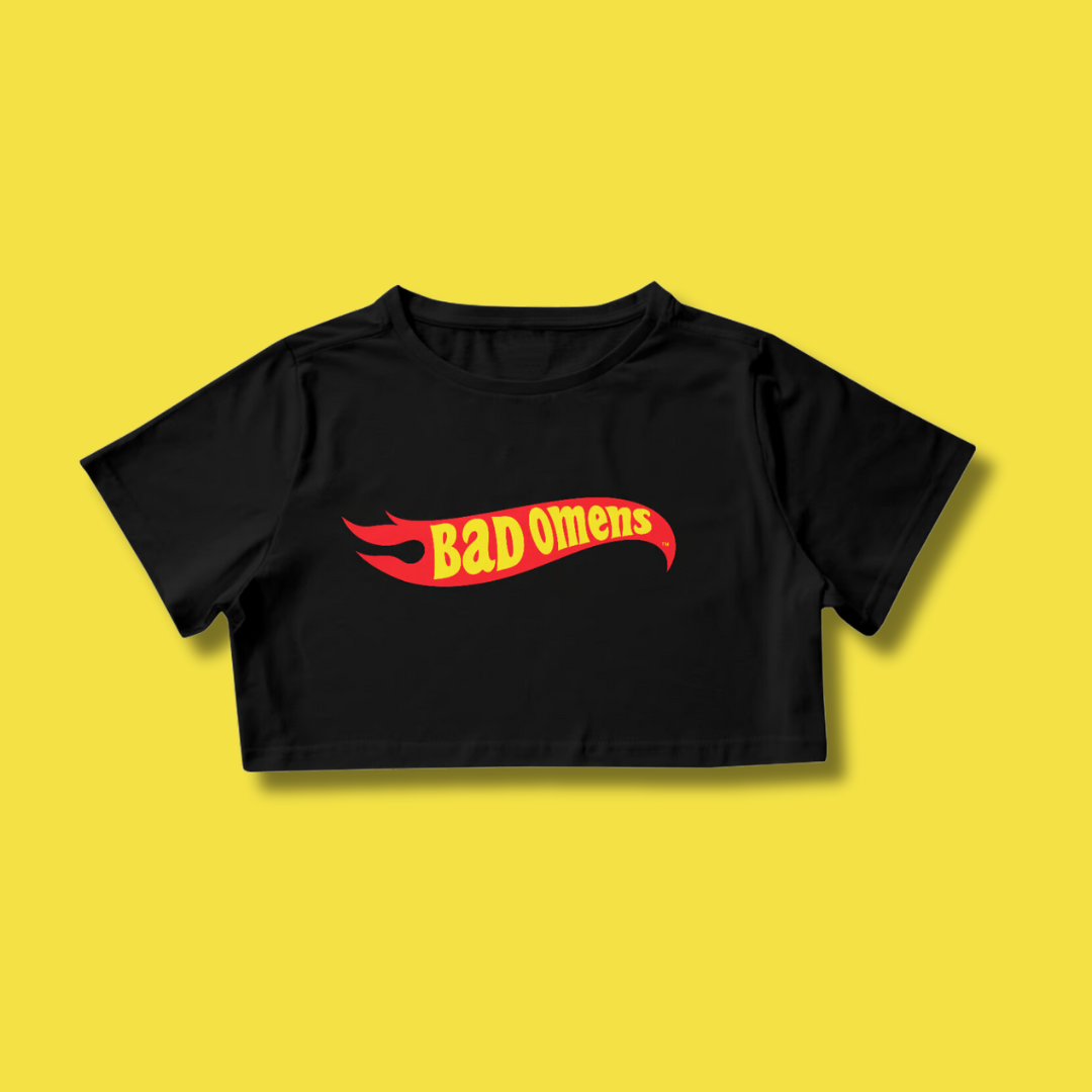 Nome do produto: Cropped Bad Omens - Hot Wheels