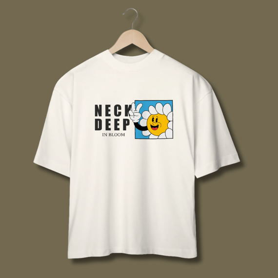 Camiseta Oversized Neck Deep - In Bloom