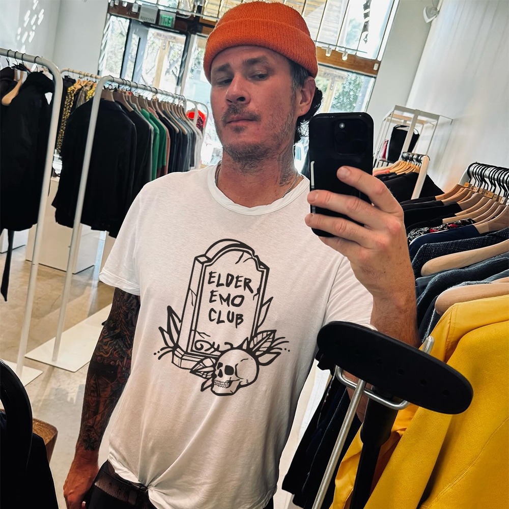 Nome do produto: Camiseta Elder emo club - Branca (Unisex)