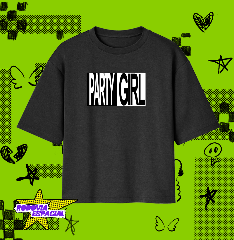 Nome do produto: Camiseta Oversized Charli XCX - Party Girl