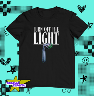 Camiseta Kim Petras - Turn Off The Light