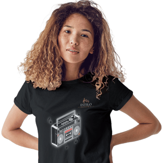 Camiseta Premium Feminina Algodão Pima Estampada Musical Rádio - Estilo Sonoro