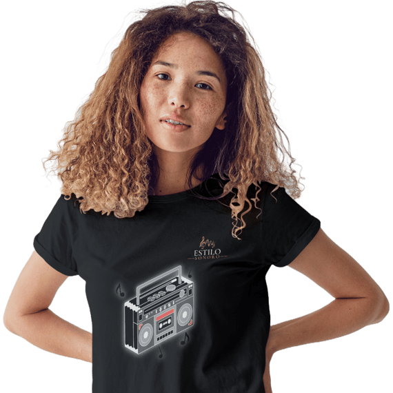 Camiseta Premium Feminina Algodão Pima Estampada Musical Rádio - Estilo Sonoro
