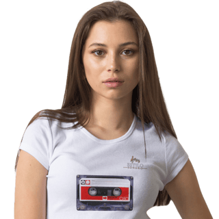 Camiseta Premium Feminina Algodão Pima Estampada Musical Fita Cassete - Estilo Sonoro