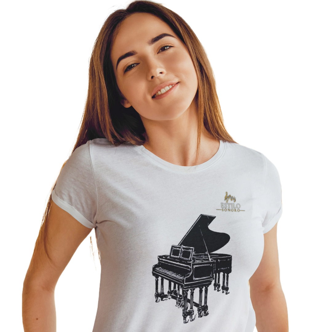 Camiseta Premium Feminina Algodão Pima Estampada Musical Piano - Estilo Sonoro Nome do produto: Camiseta Premium Feminina Algodão Pima Estampada Musical Piano - Estilo Sonoro