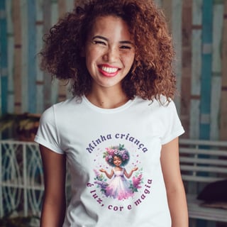 Nome do produto T-Shirt Quality Unissex | Minha criança é luz, cor e magia