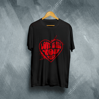 Nome do produto Camiseta Plus Size Vivax - Love is all you need