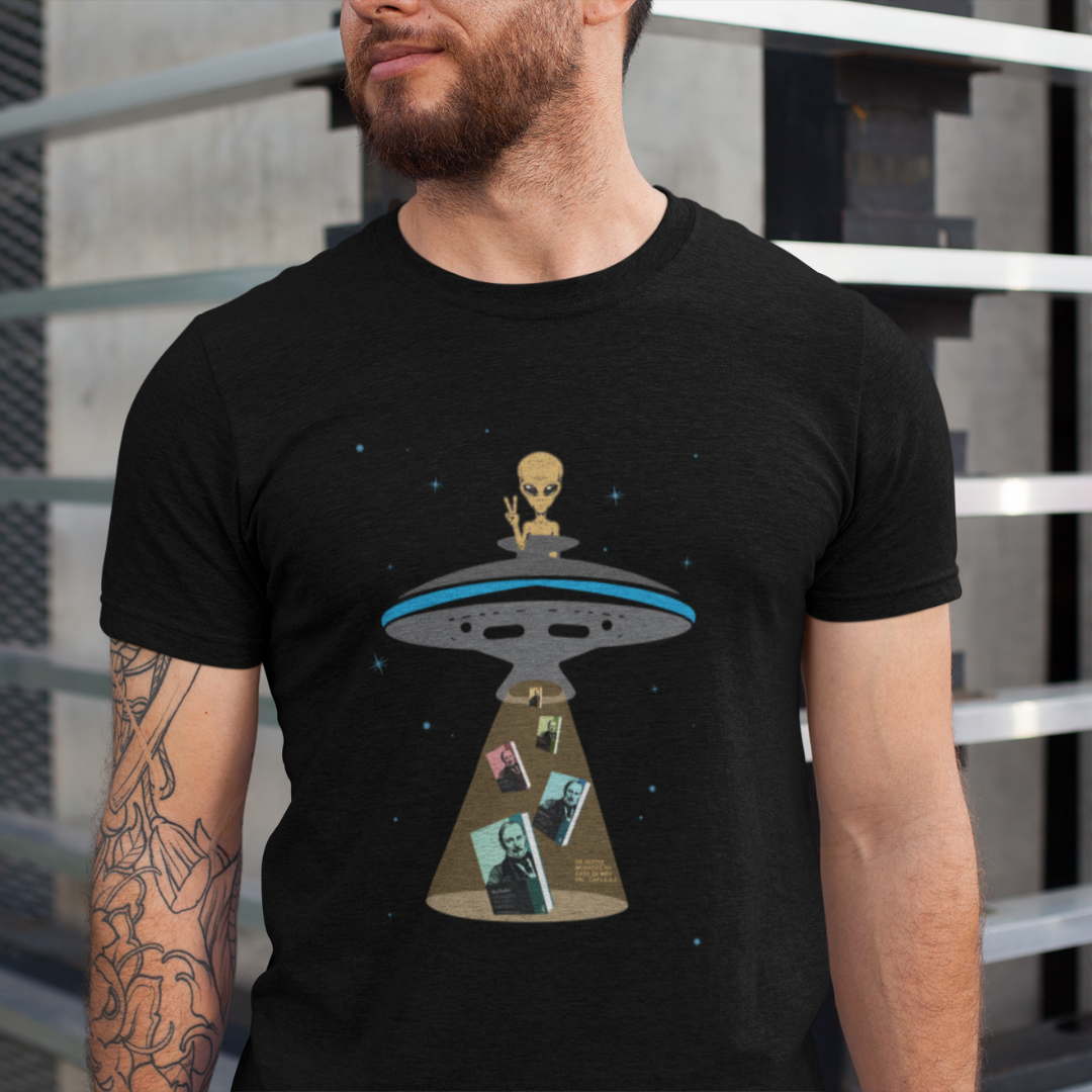 Nome do produto: Camiseta Espírita Abdução Obras Básicas