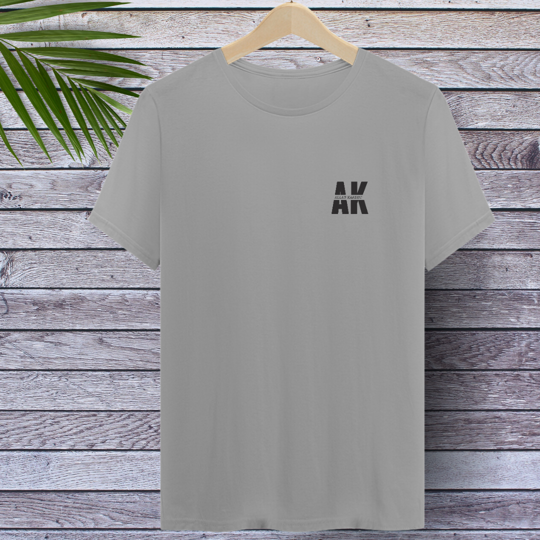Nome do produto: Camiseta Espirita Allan Kardec AK