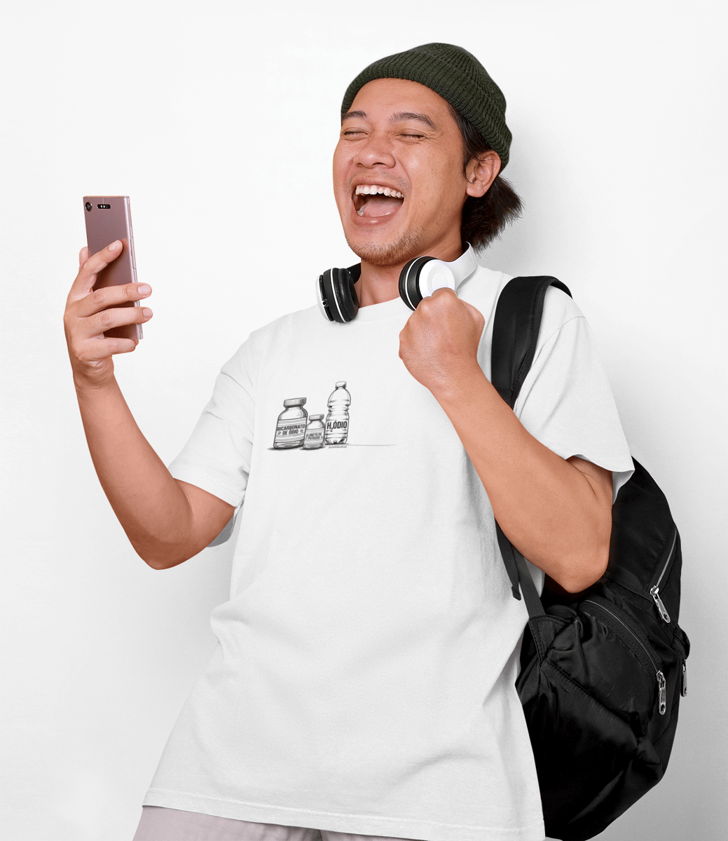 Nome do produto: Camiseta Bicarbonato de ódio