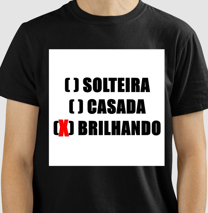 Nome do produto: Camisetas Brilhando