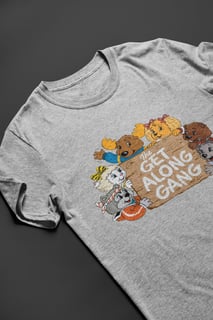 Nome do produto CAMISETA - A NOSSA TURMA (THE GET ALONG GANG)
