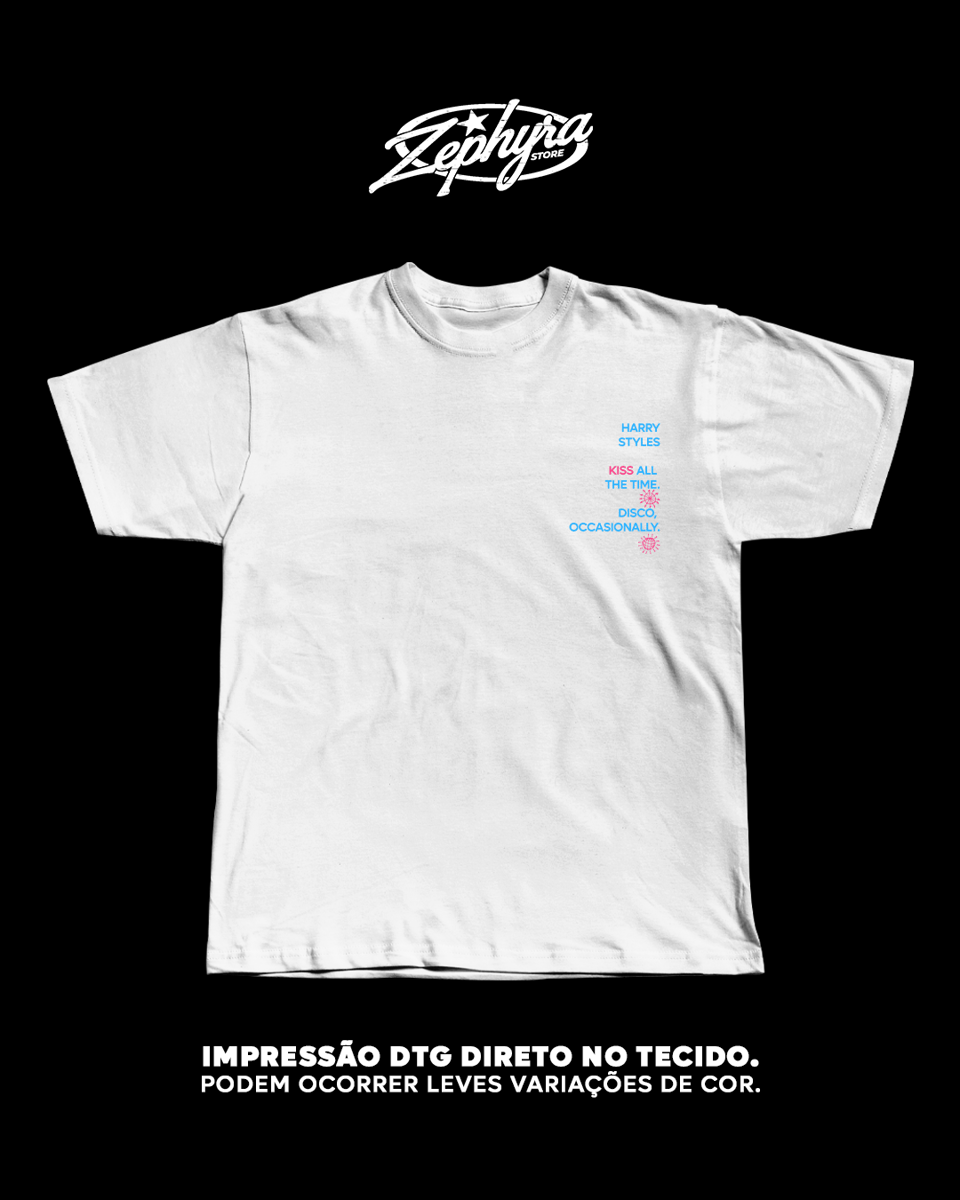 Nome do produto: Tradicional - Harry Styles - Kiss  | Frente - Verso
