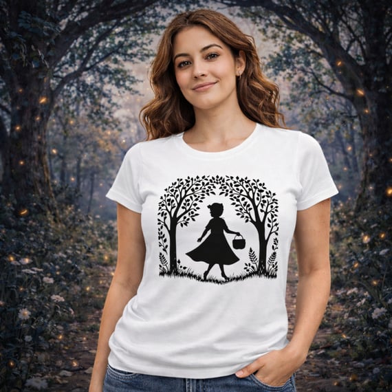 Camiseta Femina Chapeuzinho Vermelho na Floresta