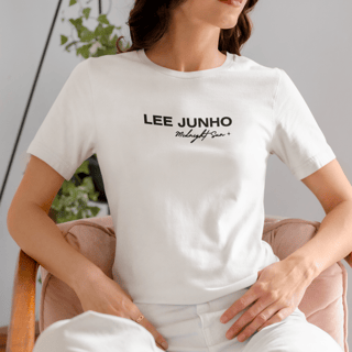 T-Shirt Lee Junho Midnight Sun Branca 