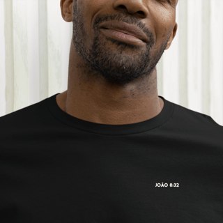 Nome do produto Camiseta Cristã Prime - João 8:32 - Minimalista