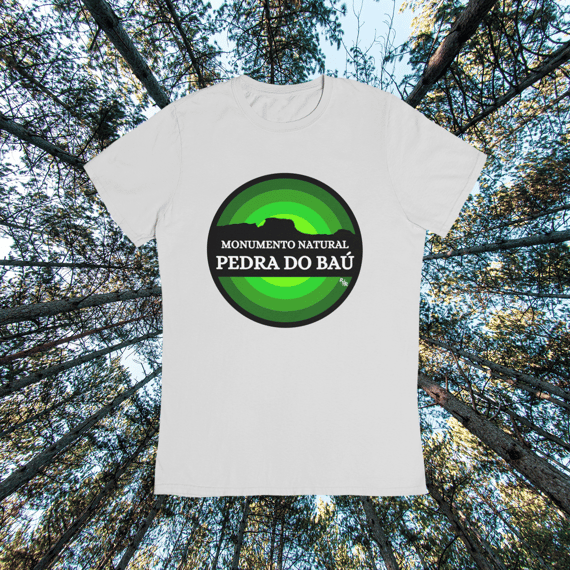 Camiseta unissex algodão quality PEDRA DO BAÚ MONA (VERDE)