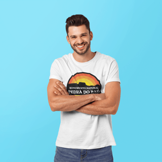 Nome do produtoCamiseta unissex algodão quality PEDRA DO BAÚ MONA (LARANJA)