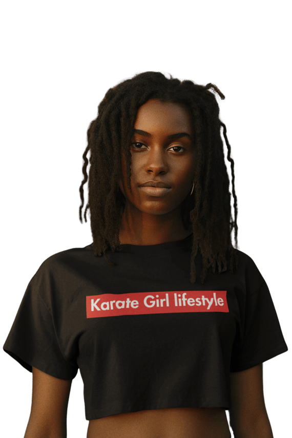 CROPPED  KARATE GIRL LIFESTYLE