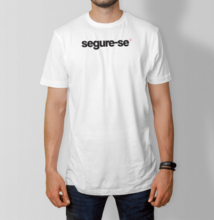 Nome do produto Segure-se (T-Shirt Prime)