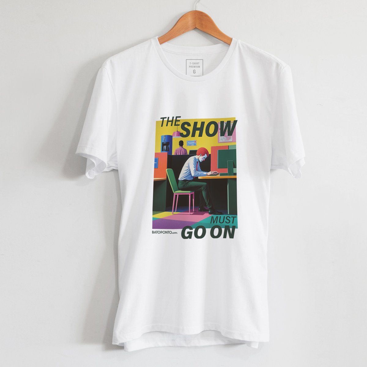 Nome do produto: The Show Must Go On