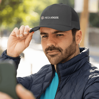 Nome do produto Boné Americano com Tela - Logo MegaJogos