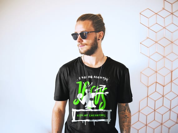 CAMISETA O REI