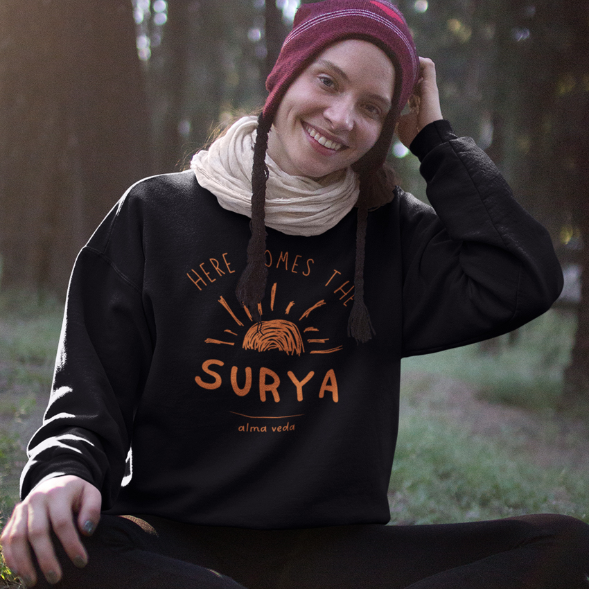 Here Comes the Surya - Moletom Blusão
