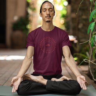 Om - Camiseta