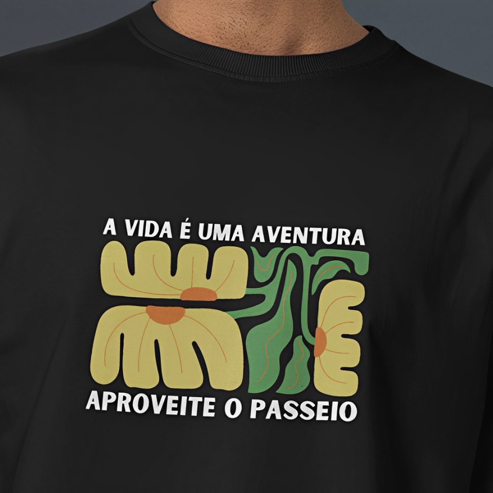 Camiseta A vida é uma aventura