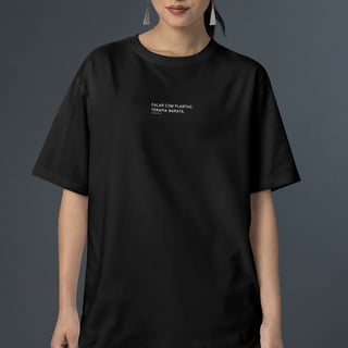 Nome do produto Camiseta Falar com as Plantas