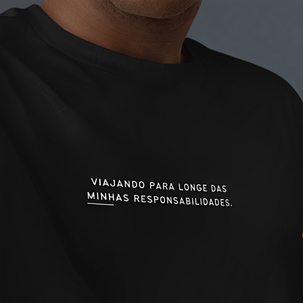 Camiseta Viajando para longe