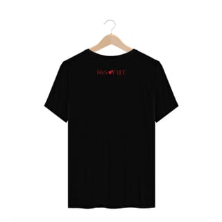 Nome do produto CAMISETA KISS OF LIFE 