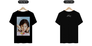 Nome do produto CAMISETA STAYC 