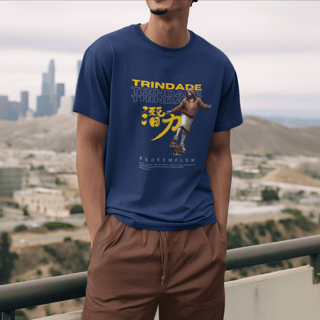 Nome do produto [Versão Dark] T-Shirt: Trindade (Romanos 2:3)