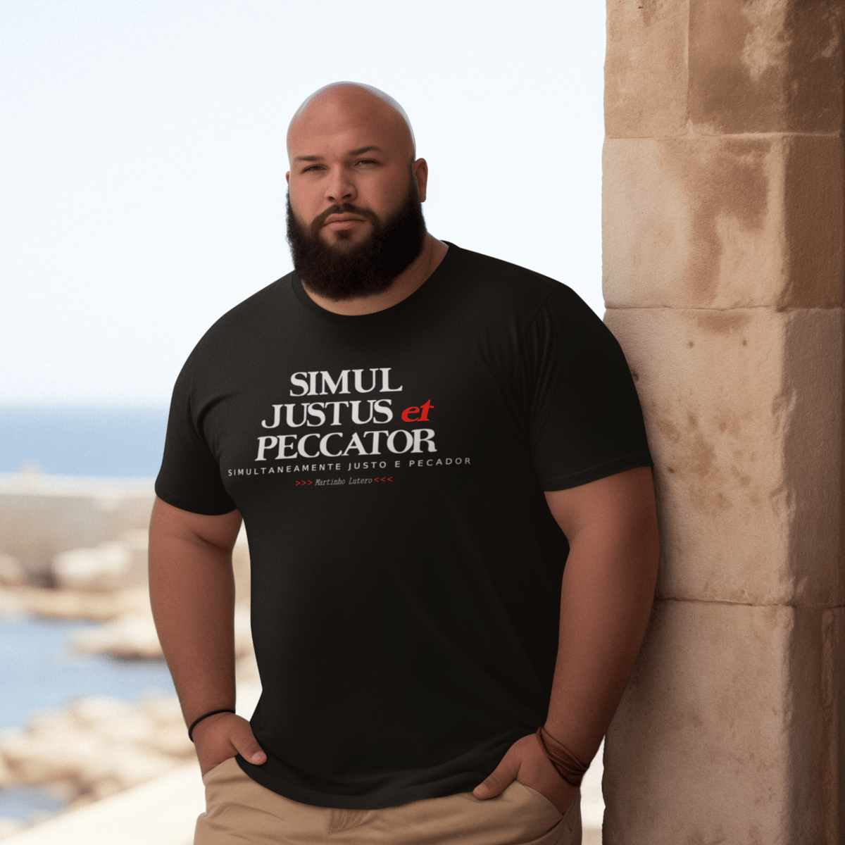 Nome do produto: T-Shirt Plus Size SIMUL JUSTUS ET PECCATOR 