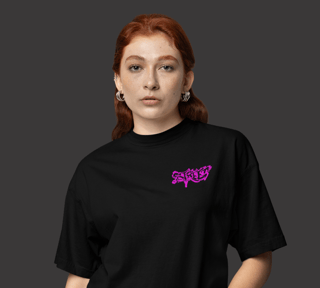 Nome do produto Cruz Gótica - OVERSIZED