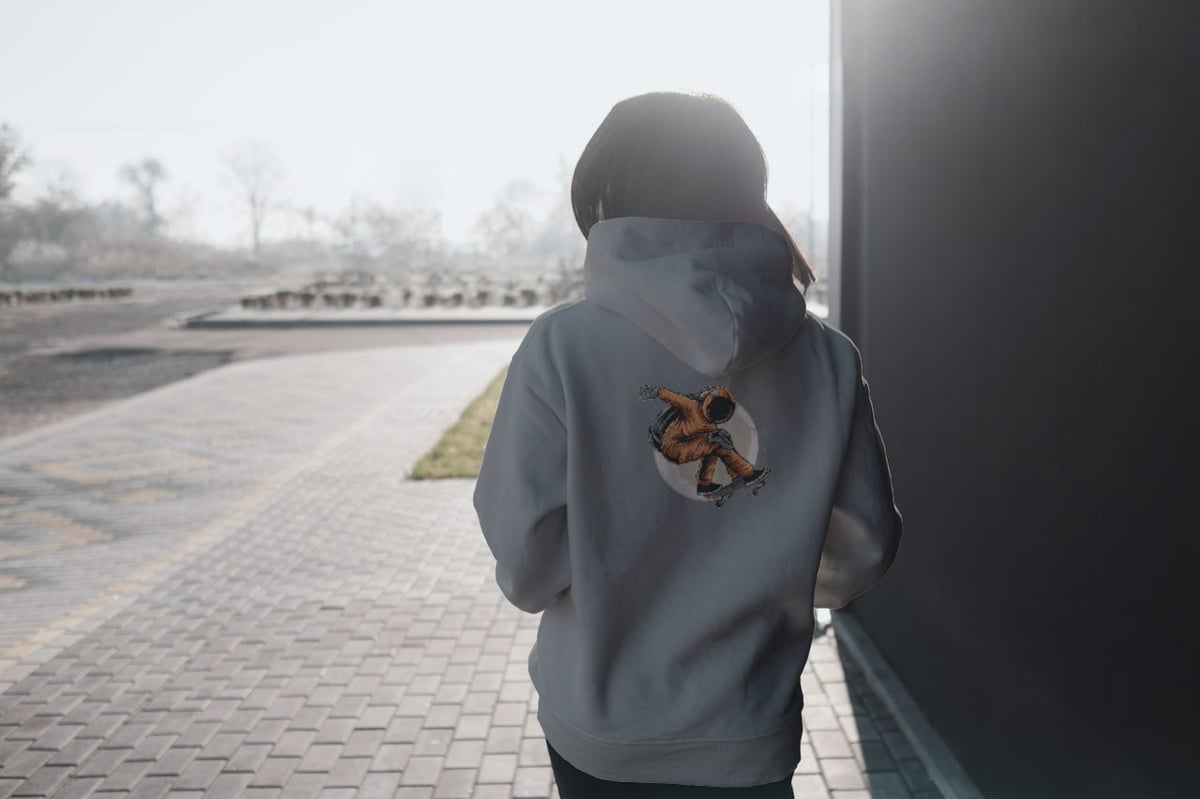 Nome do produto: MOLETOM UNISSEX SKATE ASTRONAUTA